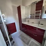 Maison Cozy Dans Les Volcans Sayat