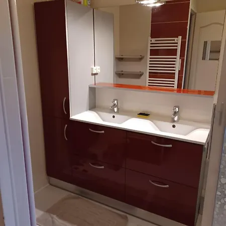 Maison Cozy Dans Les Volcans Sayat