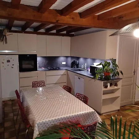 Maison Cozy Dans Les Volcans Sayat