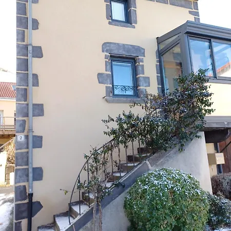 Maison Cozy Dans Les Volcans 펜션 Sayat