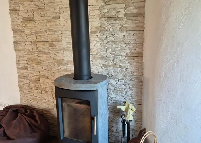 Maison Cozy Dans Les Volcans Sayat