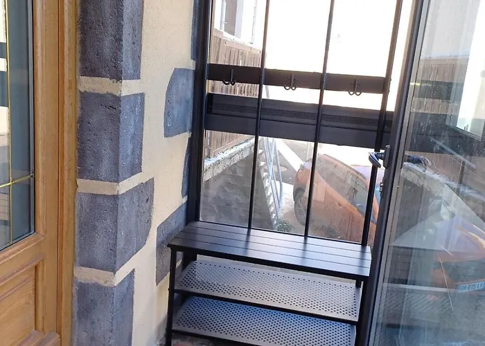 Maison Cozy Dans Les Volcans Casa de Férias